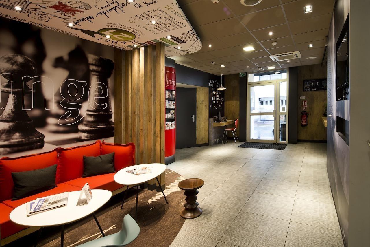 Ibis Levallois Perret Exterior photo