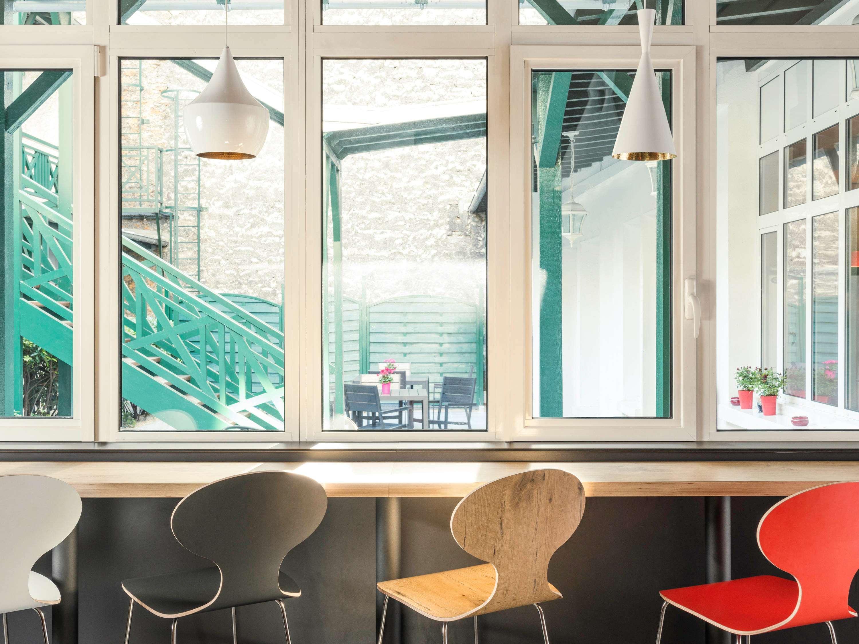 Ibis Levallois Perret Exterior photo