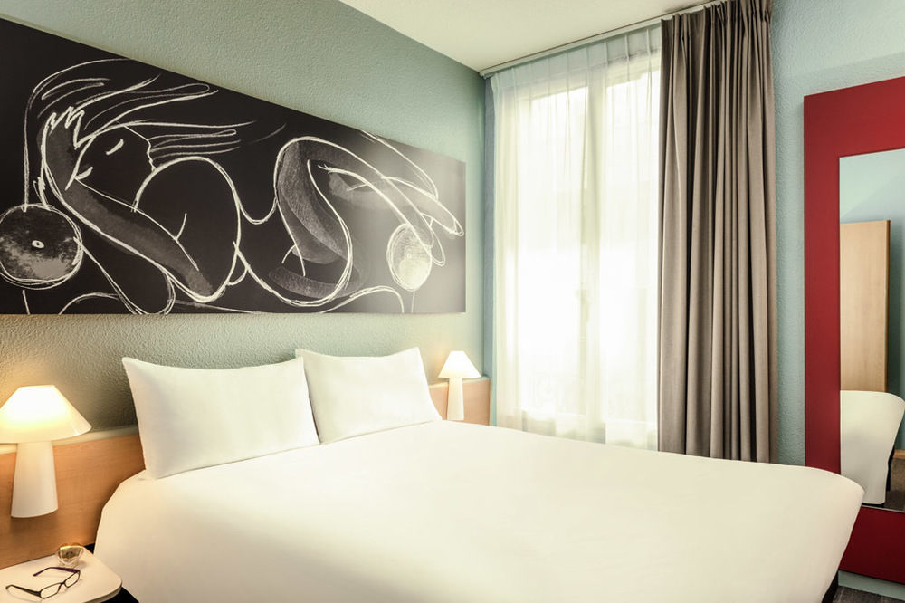 Ibis Levallois Perret Exterior photo